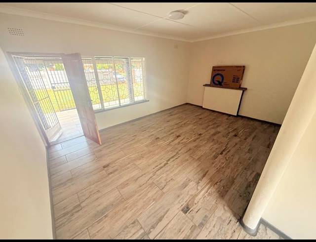 3 BEDROOM HOUSE FOR SALE IN VANDERBIJLPARK CW 2